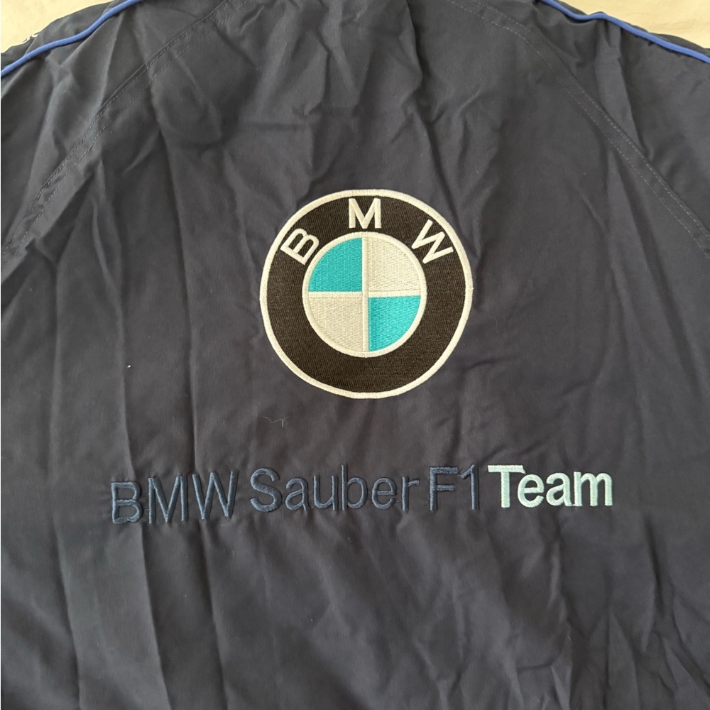 BMW F1 Performance Racing Jacket - Picture 6 of 6